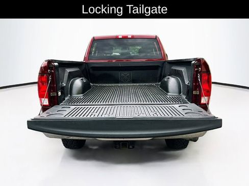 Used 2016 RAM 2500 Tradesman w/ Chrome Appearance Group AWD/4WD image 18