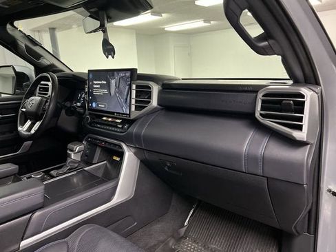 Used 2024 Toyota Tundra Platinum AWD/4WD image 29
