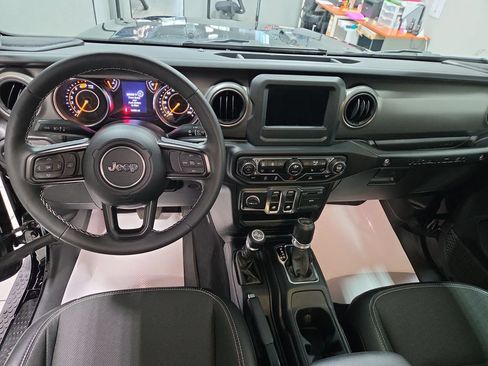 Used 2023 Jeep Wrangler Sport AWD/4WD image 23