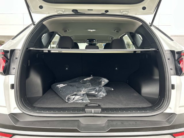 Certified 2026 Hyundai Tucson SE AWD/4WD image 11