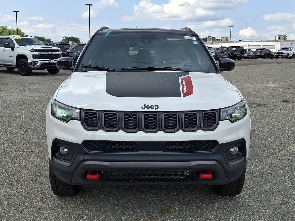 New 2026 Jeep Compass Trailhawk w/ Sun, Sound & Navigation Group AWD/4WD image 2