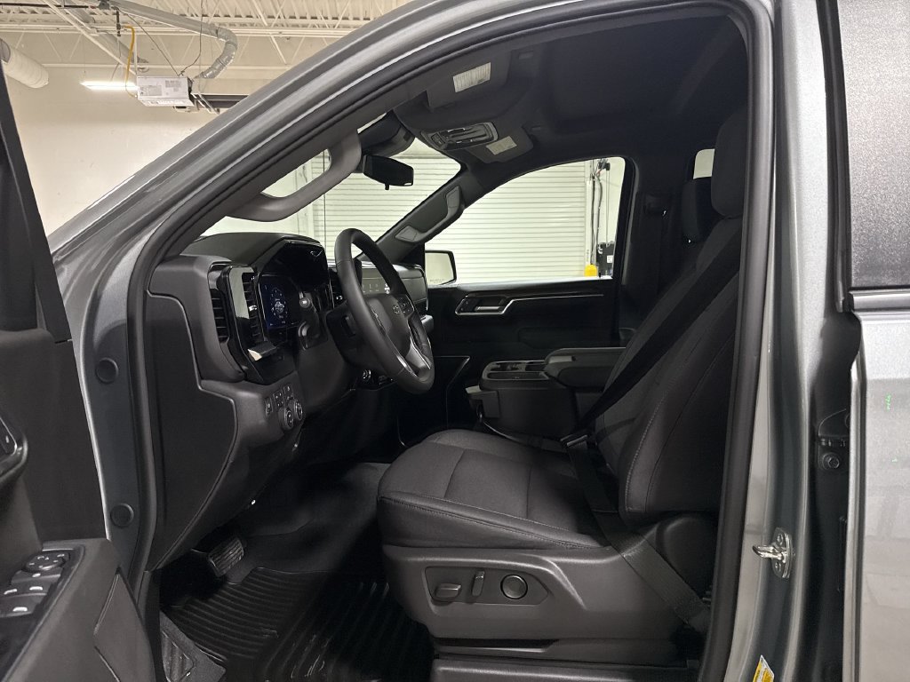 New 2026 Chevrolet Silverado 1500 RST w/ Z71 Off-Road Package AWD/4WD image 20