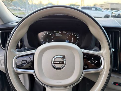 Used 2021 Volvo XC60 T5 Inscription w/ Protection Package Premier FWD image 20