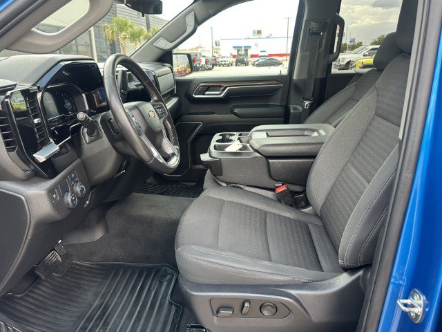 Used 2022 Chevrolet Silverado 1500 LT RWD image 10