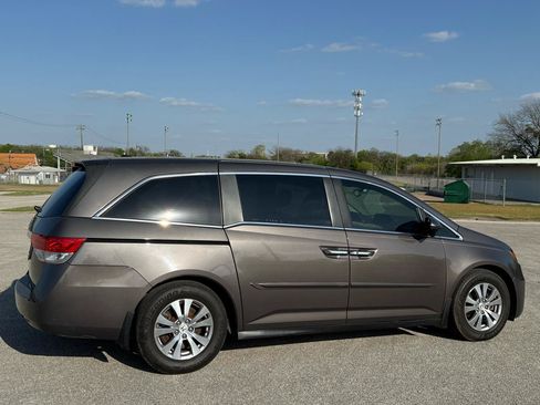 Used 2016 Honda Odyssey EX-L image 4