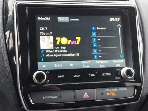 Used 2025 Mitsubishi Outlander Sport AWD image 16