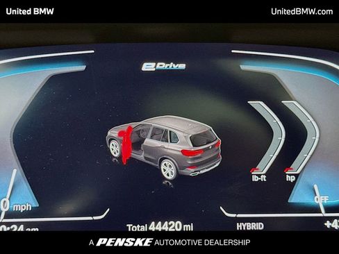 Used 2023 BMW X5 xDrive45e image 7
