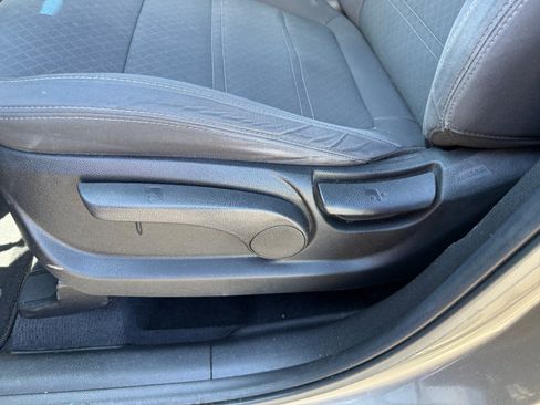 Used 2018 Kia Sorento FWD image 15