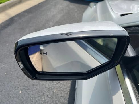Used 2017 Cadillac CTS Luxury RWD image 15