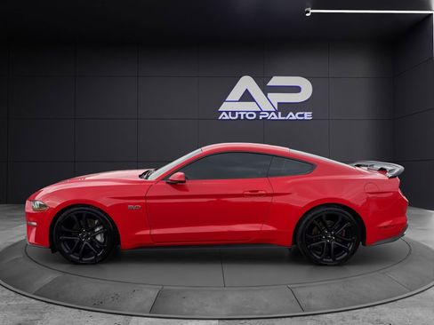 Used 2019 Ford Mustang GT Premium w/ Equipment Group 401A image 7