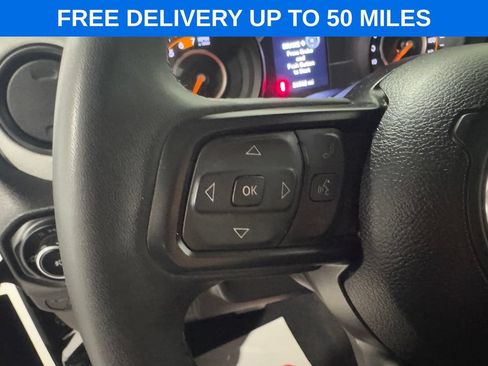 Used 2025 Jeep Wrangler Unlimited Sport AWD/4WD image 6