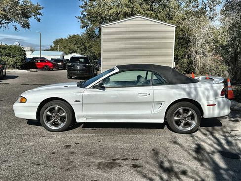 Used 1998 Ford Mustang GT image 3