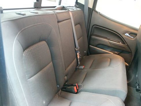 Used 2018 GMC Canyon SLE w/ SLE Convenience Package AWD/4WD image 11