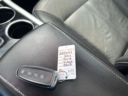 Used 2011 Ford Edge Sport w/ Driver Entry Pkg FWD image 32
