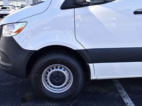 New 2025 Mercedes-Benz Sprinter 2500 image 9