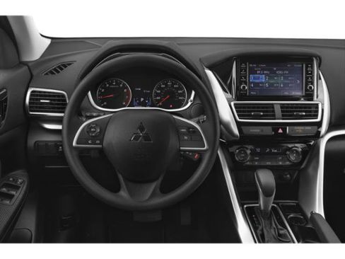 Used 2018 Mitsubishi Eclipse Cross ES image 7