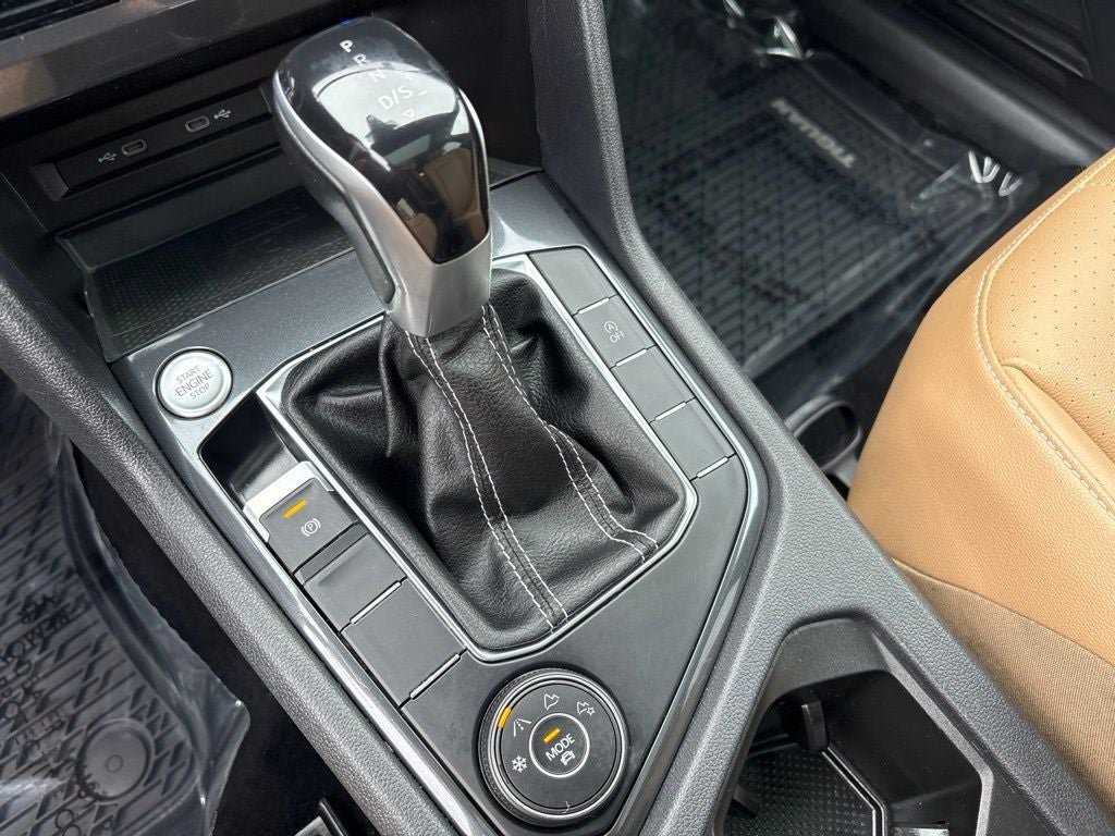Used 2022 Volkswagen Tiguan SE AWD/4WD image 23