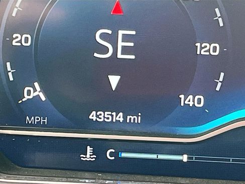 Used 2023 Chevrolet Silverado 1500 LT Trail Boss w/ Protection Package image 12