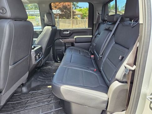 Used 2023 GMC Sierra 3500 Denali w/ Denali Ultimate Package AWD/4WD image 6