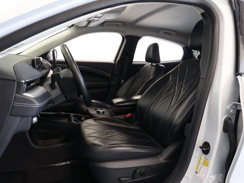 Used 2022 Ford Mustang Mach-E Select RWD image 19