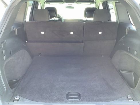 Used 2018 Jeep Grand Cherokee Laredo image 29