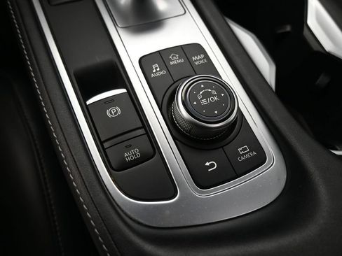 Used 2023 INFINITI QX60 Luxe w/ Vision Package FWD image 18