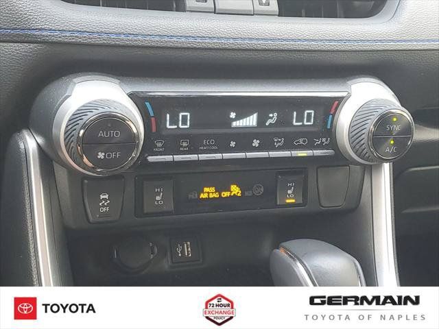 Certified 2025 Toyota RAV4 XSE AWD/4WD image 31