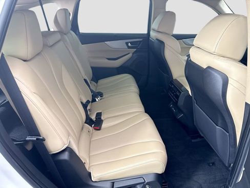 Used 2024 Acura MDX SH-AWD w/ Technology Package image 21