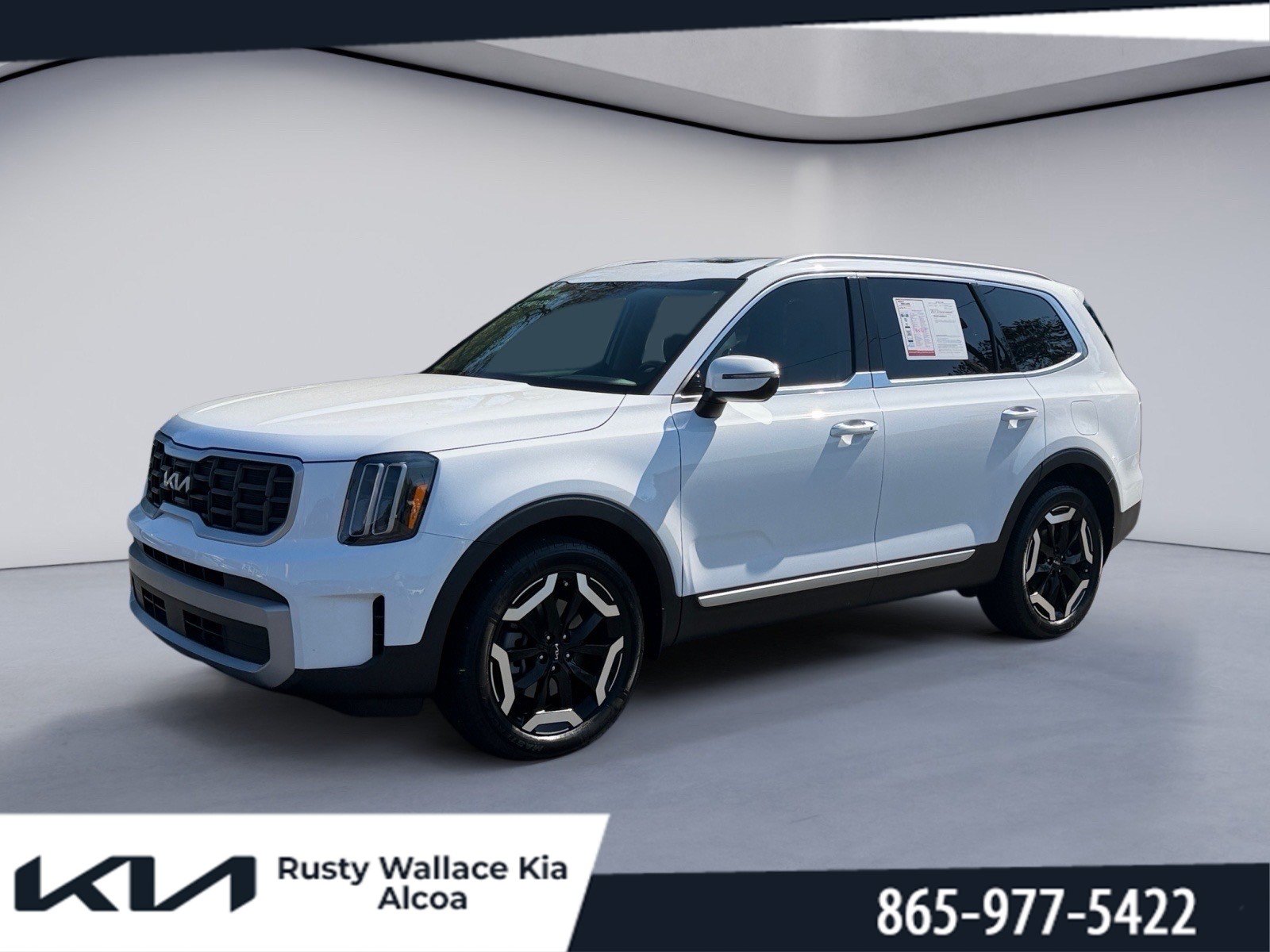 Used 2023 Kia Telluride S w/ S Sunroof Package AWD/4WD image 1