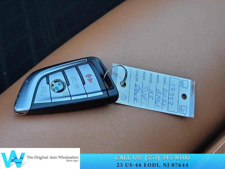 Used 2021 BMW X5 xDrive40i w/ Premium Package 2 AWD/4WD image 28