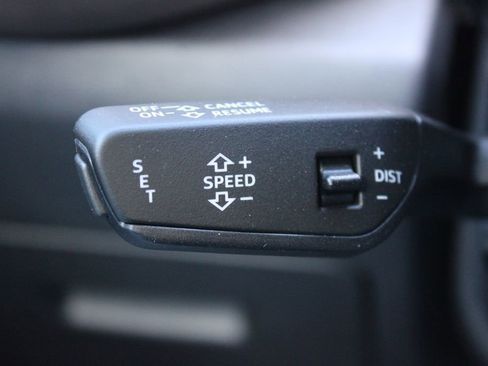 New 2025 Audi Q5 Premium Plus image 29