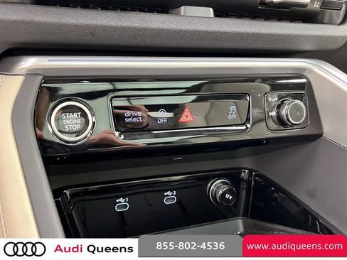 Used 2025 Audi Q5 Premium Plus image 28