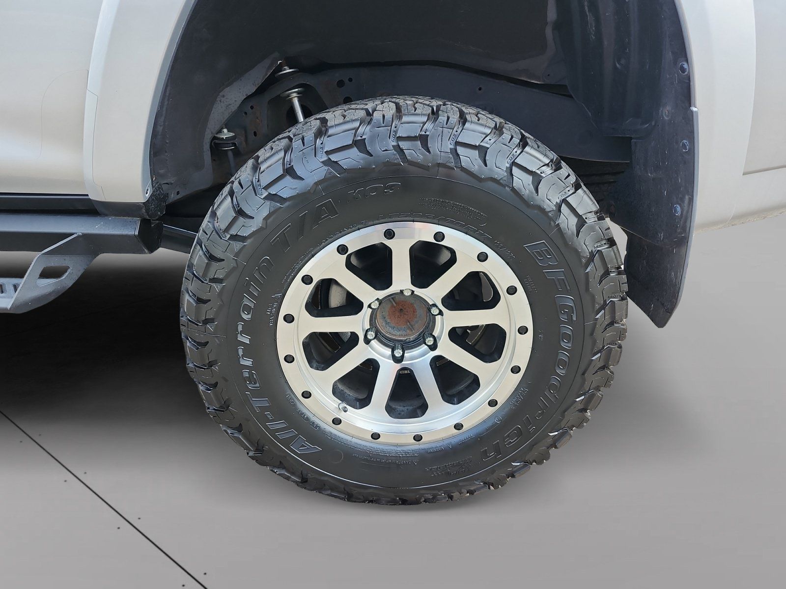 Used 2018 Toyota 4Runner TRD Off-Road AWD/4WD image 15