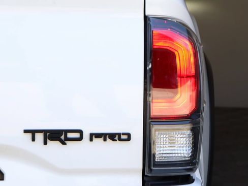 Used 2021 Toyota Tacoma TRD Pro AWD/4WD image 55