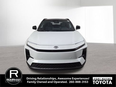New 2026 Toyota C-HR AWD/4WD image 3