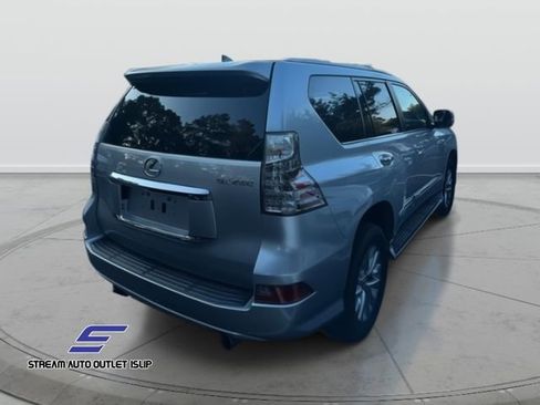 Used 2019 Lexus GX 460 image 6
