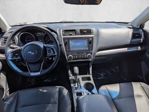 Used 2018 Subaru Outback 2.5i Limited AWD/4WD image 17
