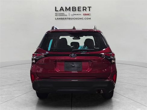 Used 2025 Subaru Forester AWD/4WD image 4