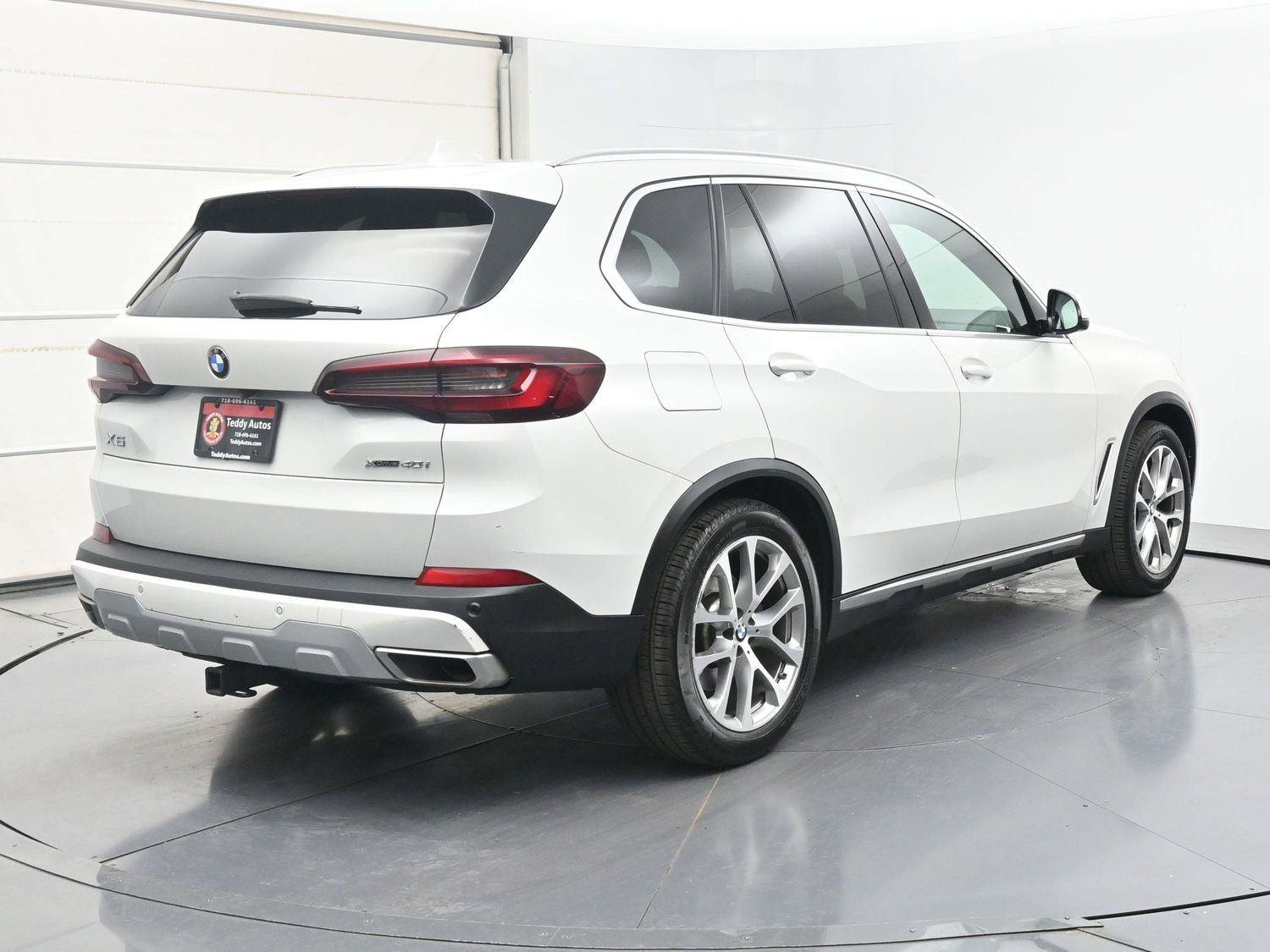 Used 2021 BMW X5 xDrive40i w/ Convenience Package AWD/4WD image 33
