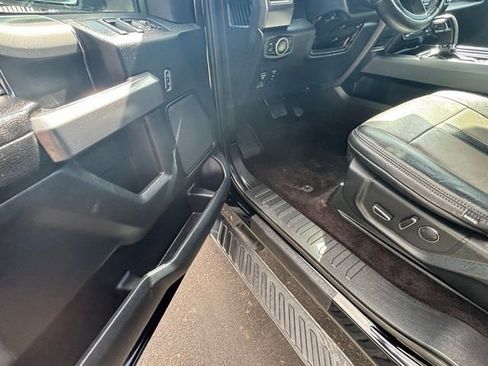 Used 2017 Ford F150 XLT w/ Equipment Group 302A Luxury image 20