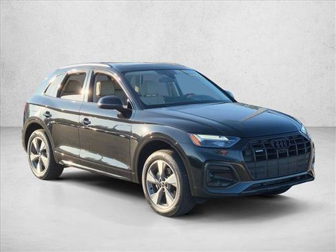 Used 2024 Audi Q5 2.0T Premium Plus AWD/4WD image 3
