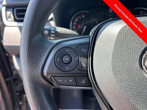 Used 2025 Toyota RAV4 XLE w/ Convenience Package FWD image 7