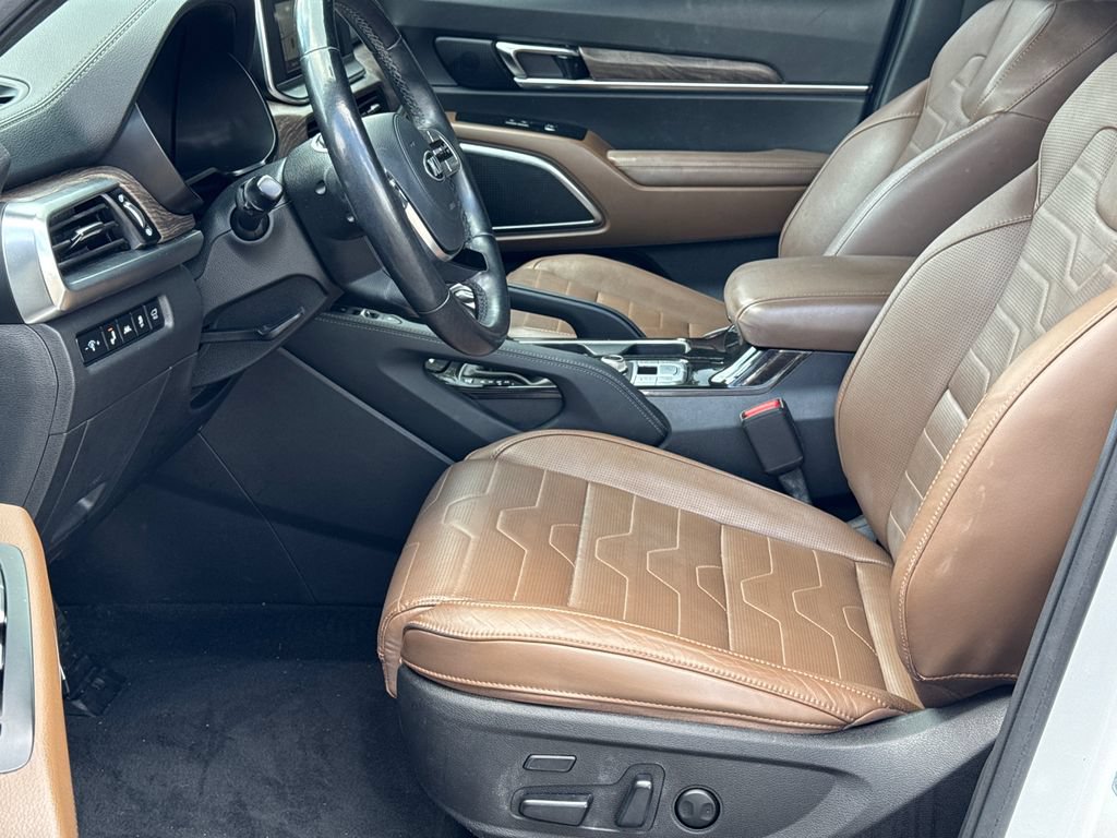 Used 2021 Kia Telluride SX w/ SX Prestige Package AWD/4WD image 11