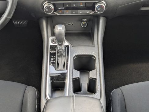 Used 2022 Nissan Sentra SV FWD image 20