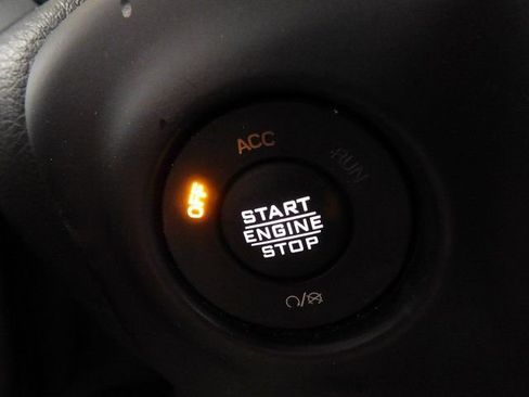 Used 2021 Jeep Wrangler Unlimited Sport S image 25