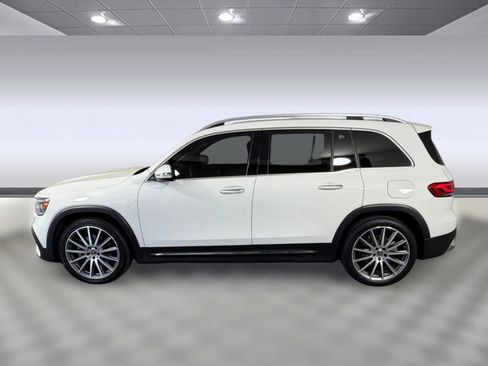 Used 2021 Mercedes-Benz GLB 250 image 2