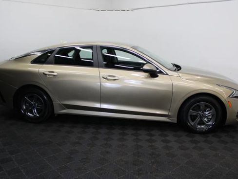 Used 2021 Kia K5 LXS FWD image 5