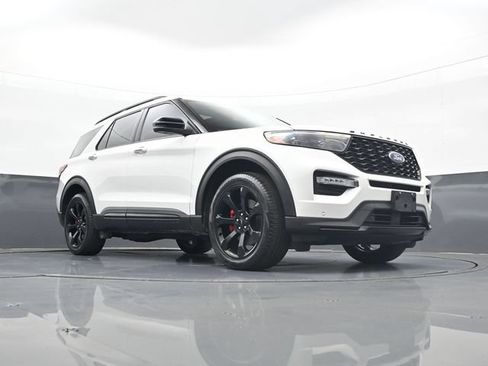 Used 2024 Ford Explorer ST w/ Equipment Group 401A AWD/4WD image 24