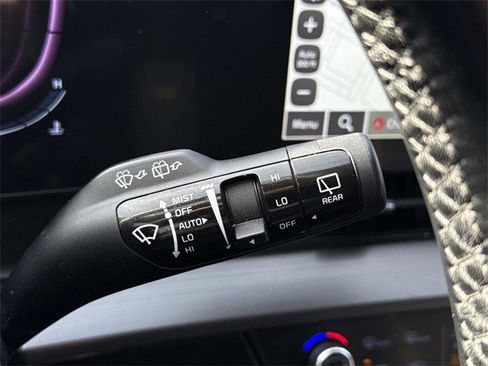 Used 2023 Kia Sportage EX image 25