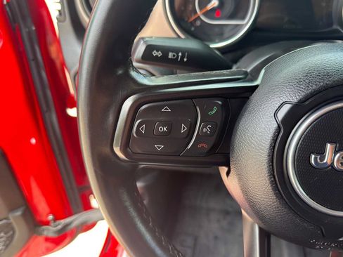 Used 2020 Jeep Wrangler Unlimited Sport AWD/4WD image 19